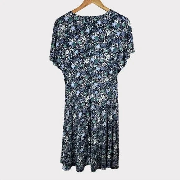 Loft Floral Flutter Sleeve Dress Knee Length Dress - Size 6 - Picture 6 of 11